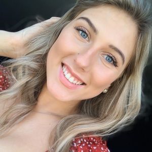 Meet your Posher, Kaylee